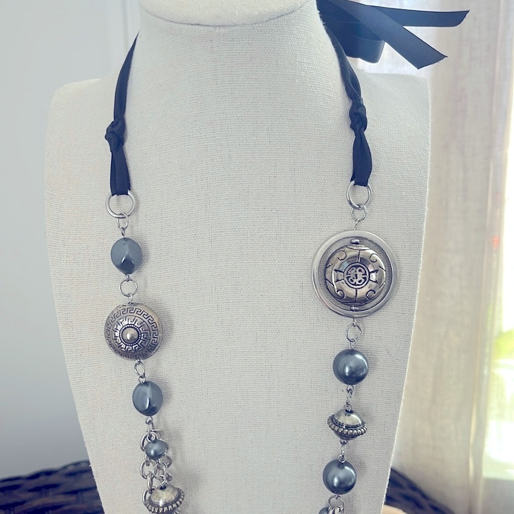 Ribbon Three Tiered Necklace with Gray Dangle Beads and Silver Beaded Links - Picture 7 of 10